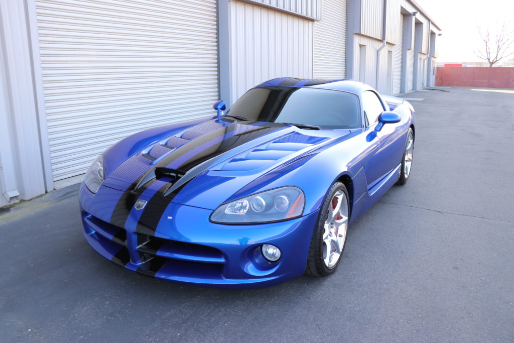 Dodge Viper ACR Blue